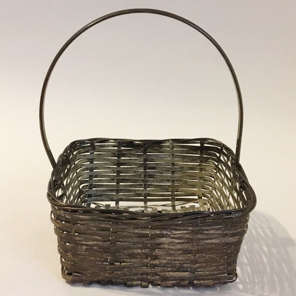 Antiqued Silver Plated Basket Metal Weave Candy Dish Potpourri Handle Decorative